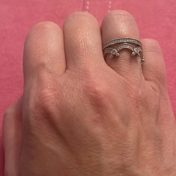 Disney Rings - Picture 2 of 3